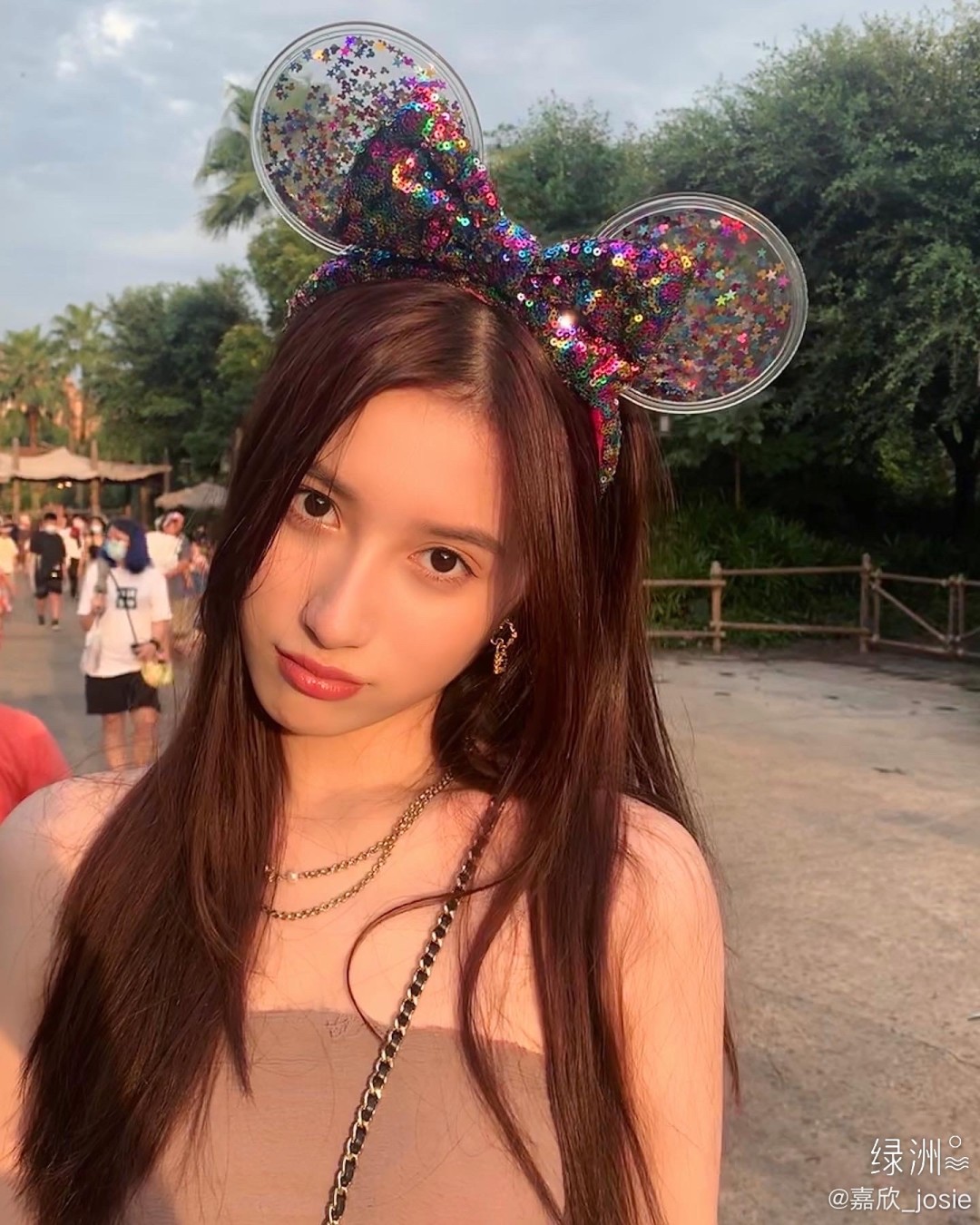 胡嘉欣-doki@腾讯视频:超全的胡嘉欣资讯,视频,粉丝,直播,活动集合