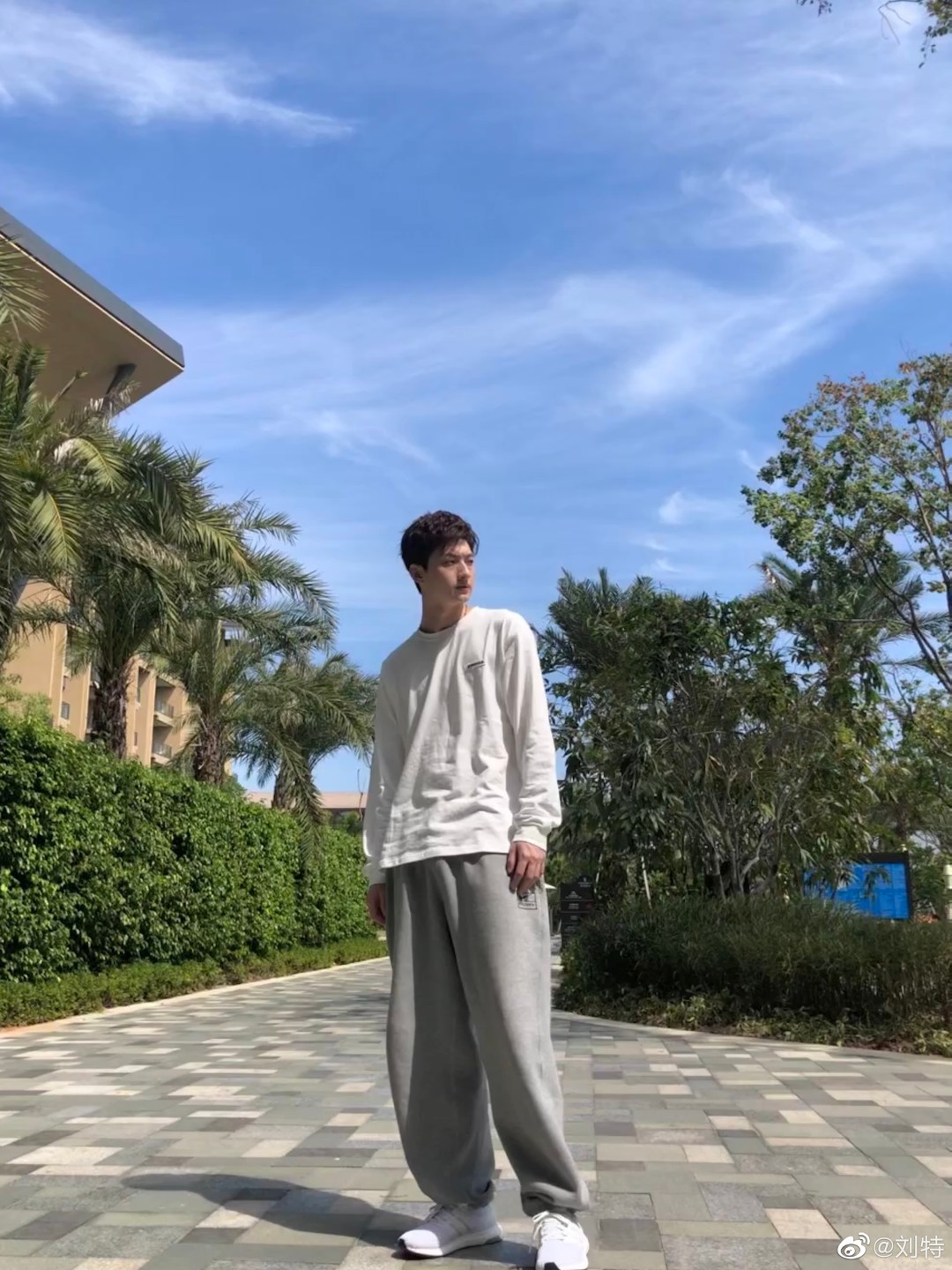 刘特-doki@腾讯视频:超全的刘特资讯,视频,粉丝,直播,活动集合