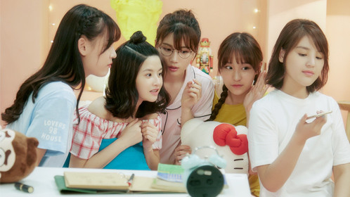 《恋爱脱线时》4月26日中午12点首播 SNH48成员挑战荧幕情侣_恋爱脱线时