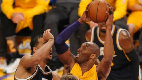 科比最后一战集锦 轰60分致命中投准绝杀