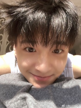 郝一夫-doki@腾讯视频:超全的郝一夫资讯,视频,粉丝,直播,活动集合