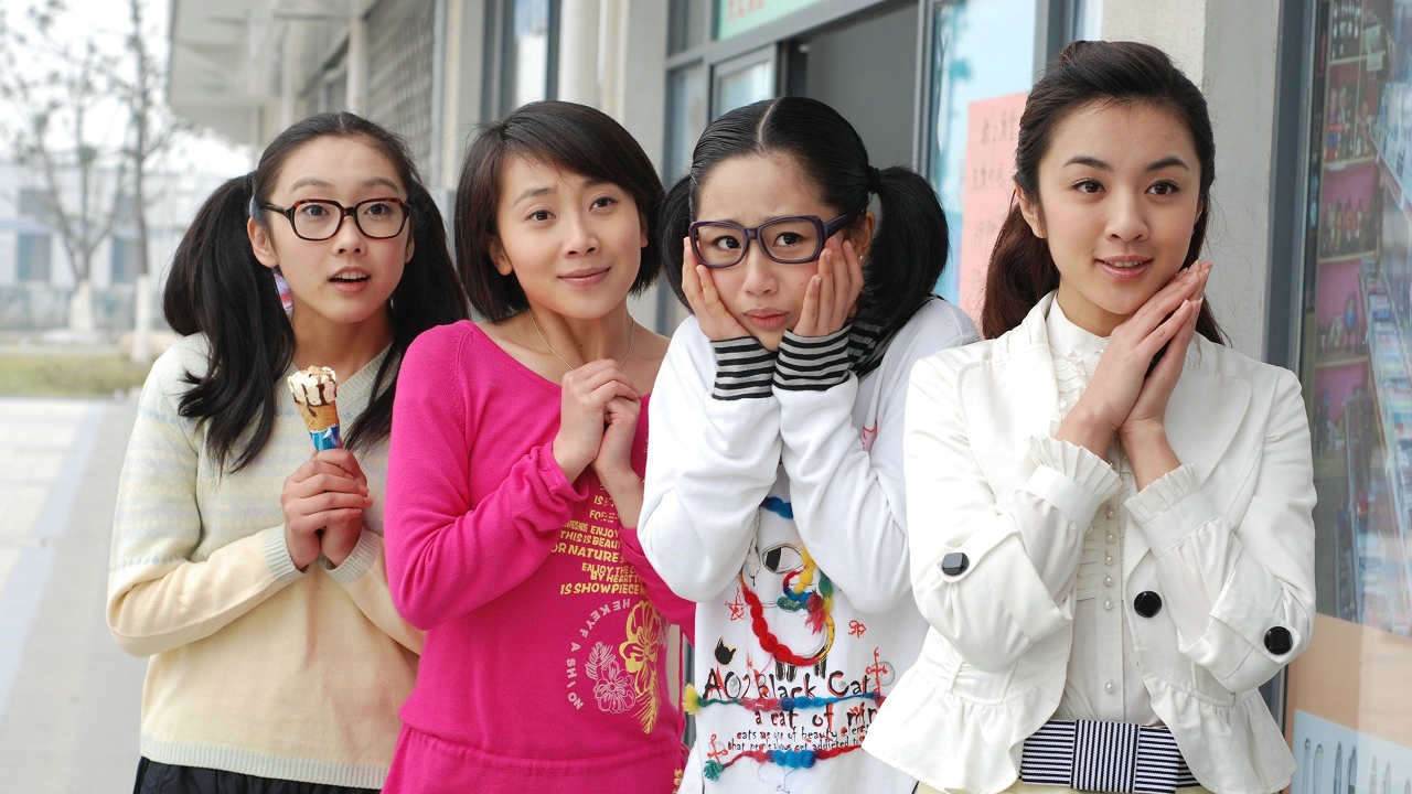 女孩冲冲冲:男子不当老大让弟兄喊他名字,可叫他名字他就要翻脸