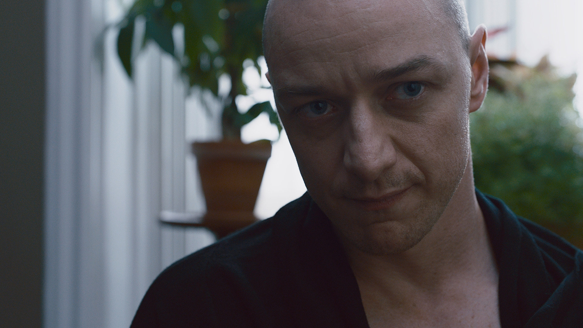 3分 / 付费 / 惊悚 恐怖 主演 詹姆斯·麦卡沃伊 安雅·泰勒-乔伊