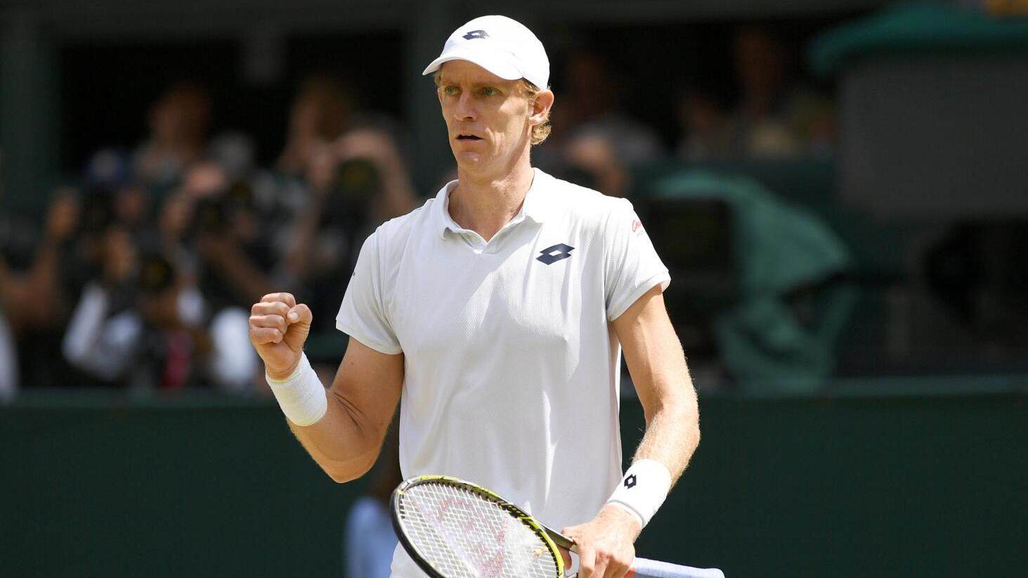 《温网》【集锦】纳德焦点战被迫延期 德约暂2-1领先纳达尔_高清1080p