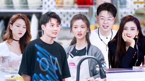 《心动的信号 第4季》第9期下:告白前夜,女生们拥抱哭泣_综艺_高清