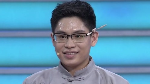 《非你莫属》彩虹圈达人吴武强 一个玩具的花式玩法_综艺_高清1080p