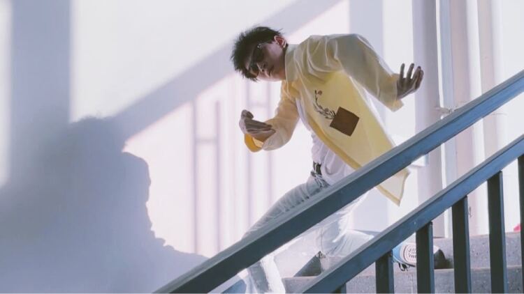 巾帼枭雄之悬崖（国语）