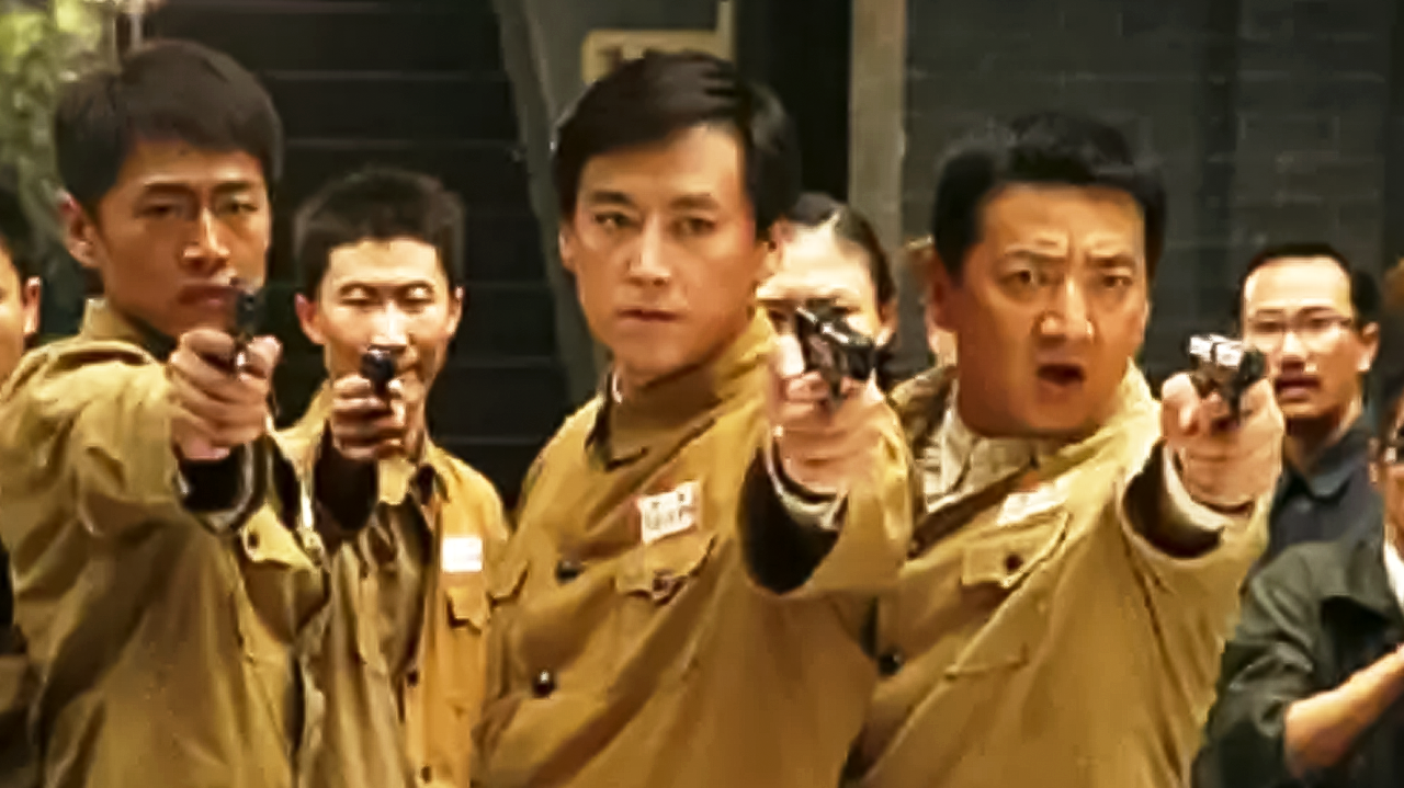 敌特在行动