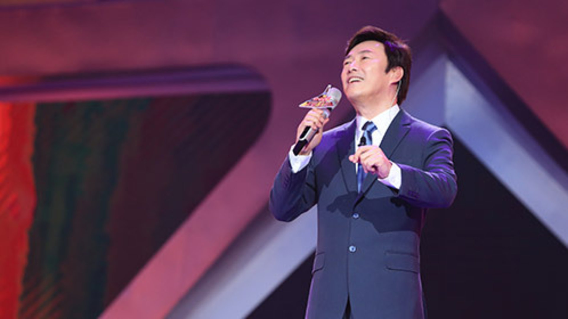 不是会员,可观看付费视频          vip / 真人秀 主演 莫文蔚 费玉清