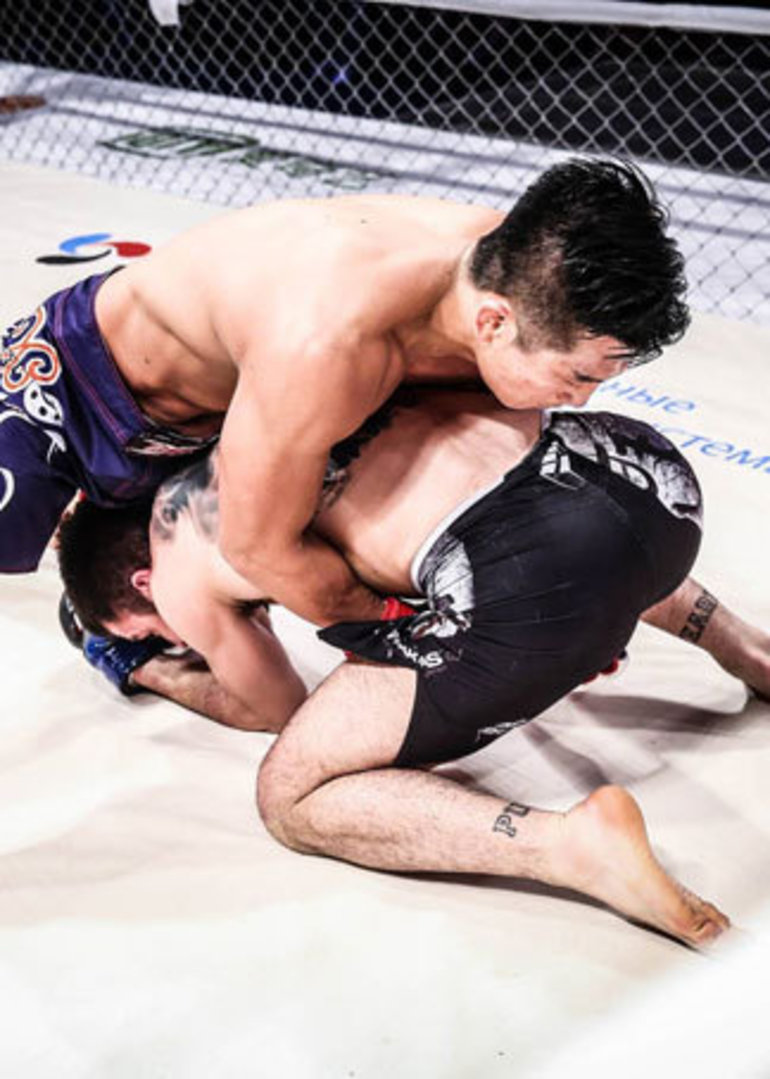 中国力量体育简 介:张立鹏10重拳打服西班牙悍将详情影视原声更多软件