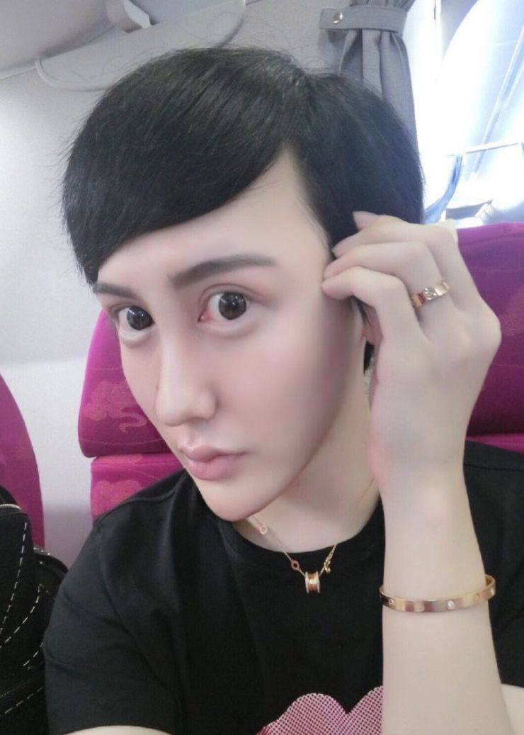 蛇精脸男回应不雅视频