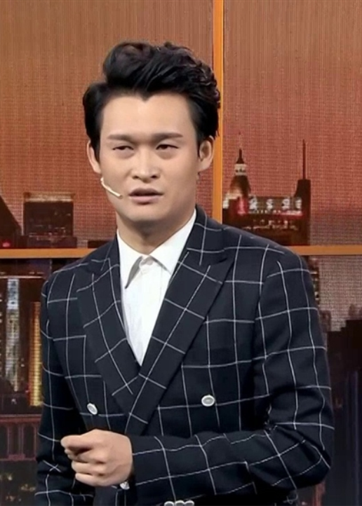 今夜欢乐颂 高清海报图 - 在线观看综艺