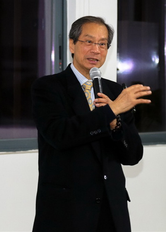 潘宗光先生接受腾讯佛学的采访,对他如何走进佛门,以及佛教与科学等