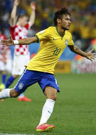 2014世界杯内马尔进球