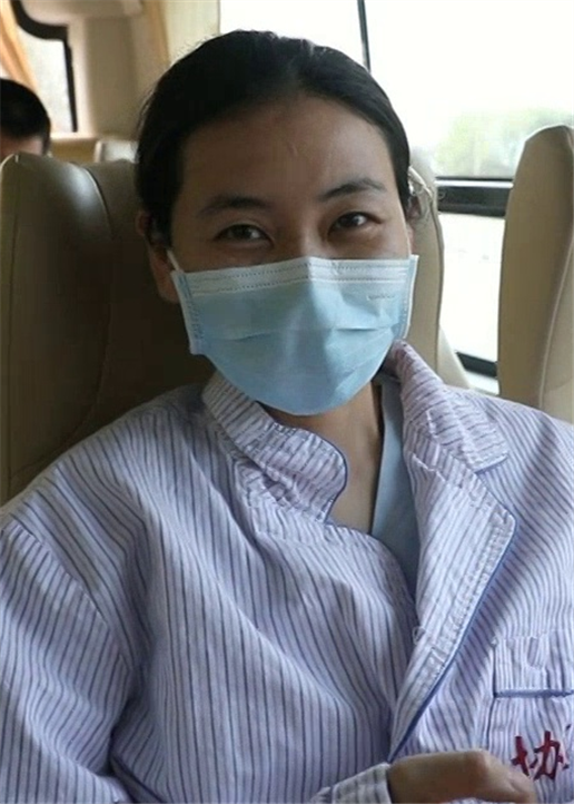 《生命缘第9季》12床晏女士呼吸机脱机成功病情稳定