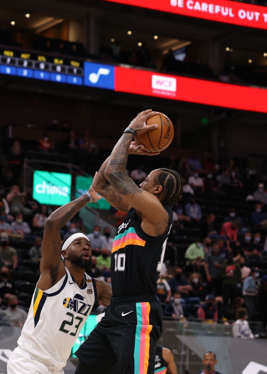 马刺94-126爵士 - 腾讯视频