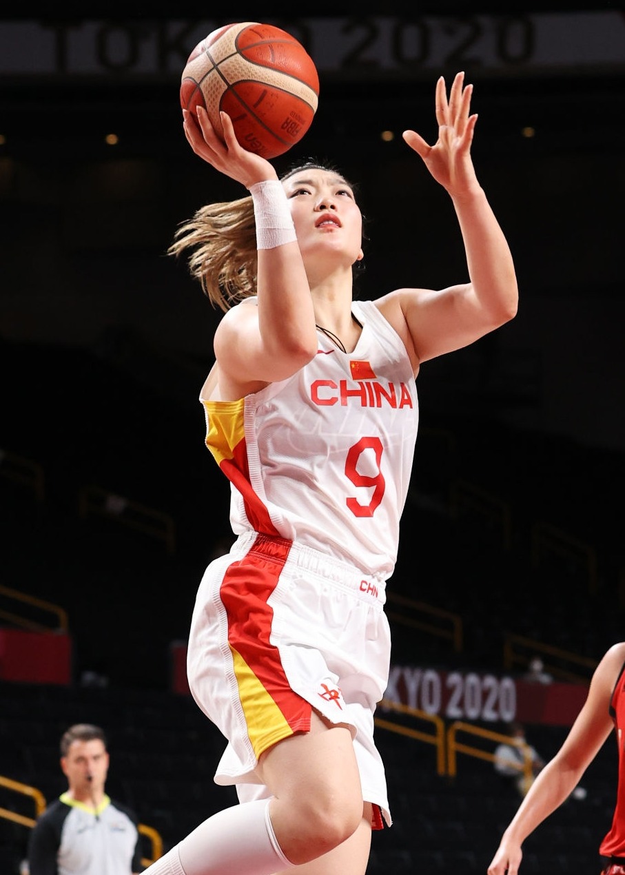 篮球女子组团队小组赛C组：中国74-62比利时 - 腾讯视频