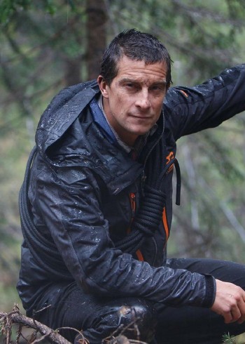 荒野探险求生纪录片封面图