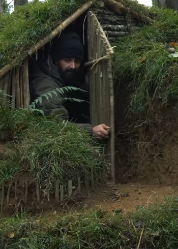 会长荒野求生记录片封面图