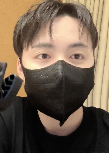蒙蔽优斯奥特曼卡片