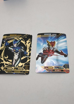 奥特曼卡片罗索系列