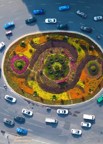 和谐社会百态人间封面图