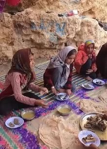 坚强的伊朗女人女性光辉