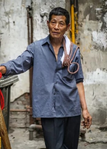 讲述“真实纪录片”