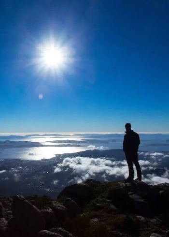 观史奇闻志封面图