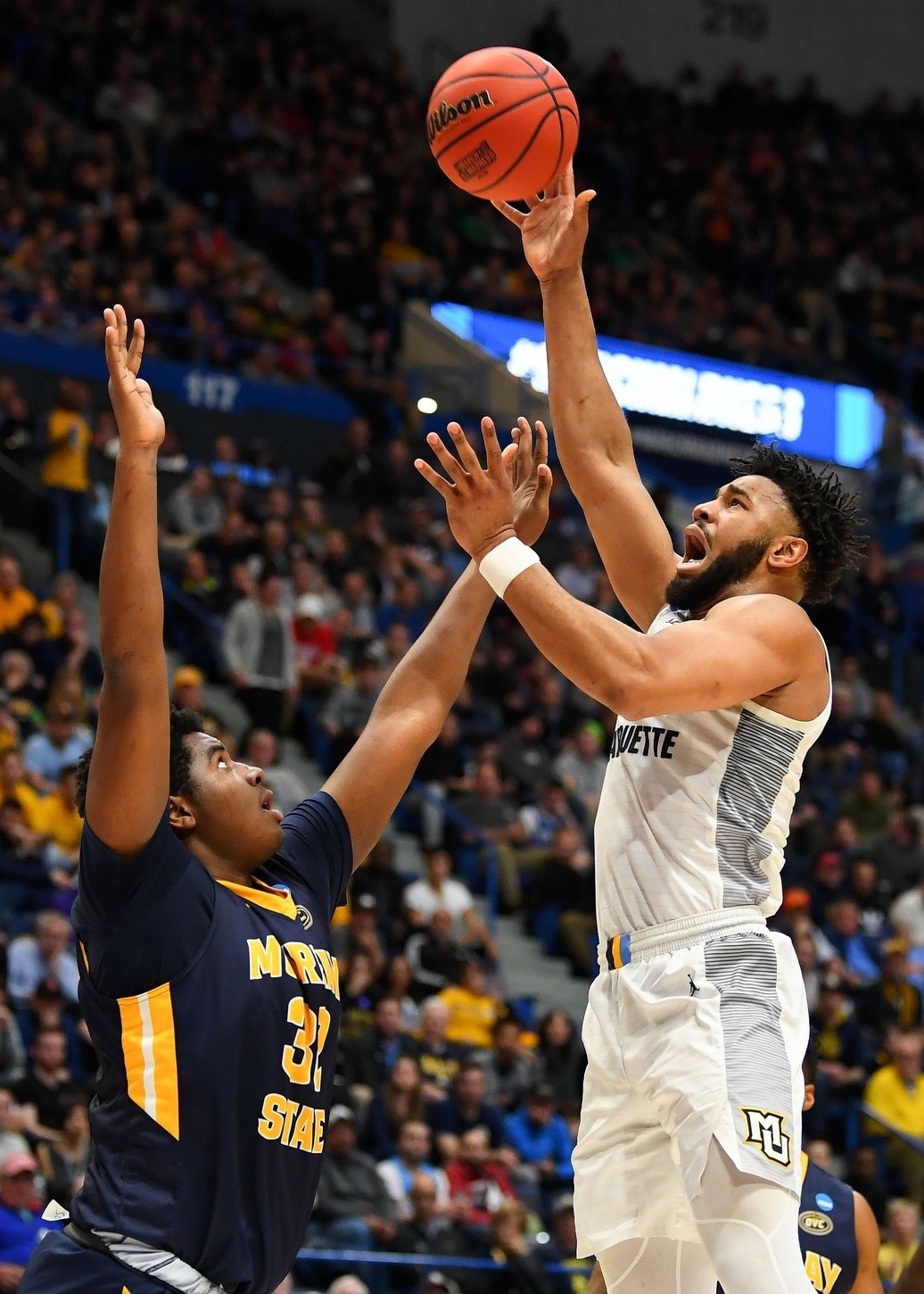 ncaa:莫瑞州立大学83-64马奎特大学
