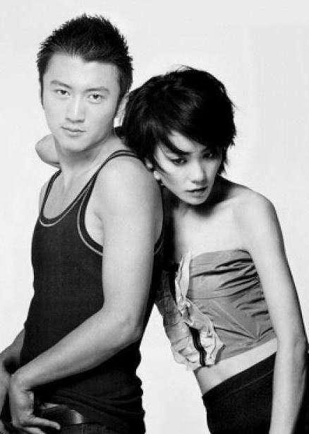 谢霆锋庆生向王菲献吻