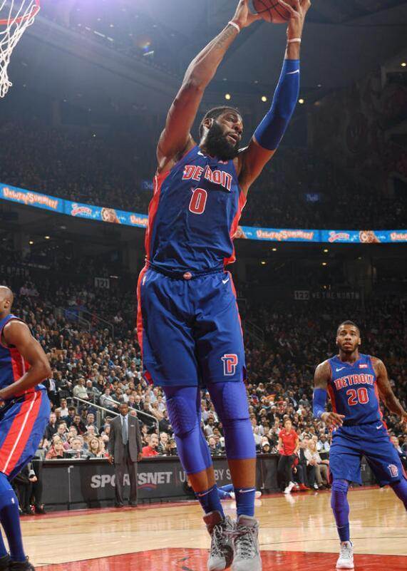 集锦】活塞94-123猛龙 洛瑞联手德罗赞主场击退活塞【球星】德罗赞