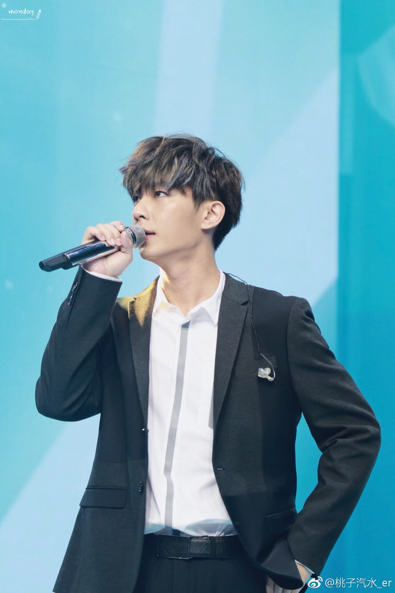 炎亚纶饭拍最想去的地方