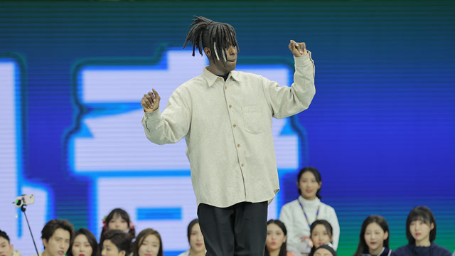 街舞裁判布布,个人舞蹈秀