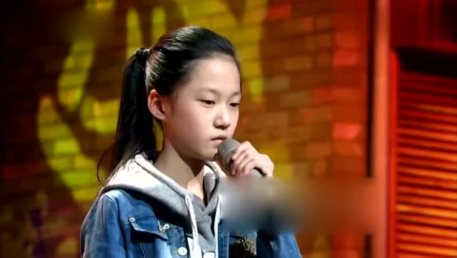 《梦驼铃》从一个小姑娘嘴里唱出来,唱哭了无数人的内心!