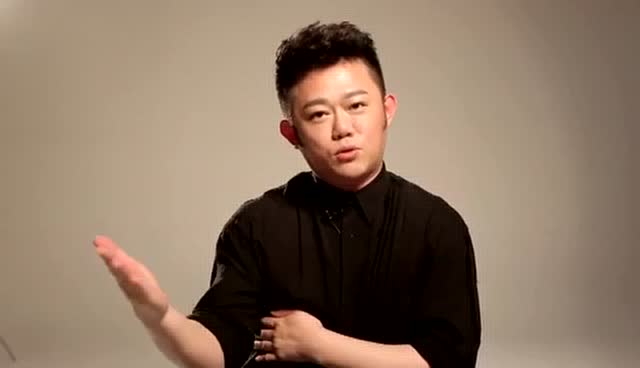 东田造型创始人 中国"彩妆教父"-李东田送祝福