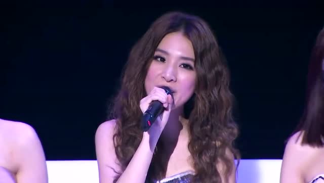 好听!she《夏天的微笑》完全合声炫技,夏日最美情歌