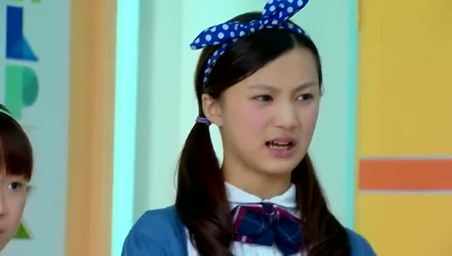 舞法天女朵法拉佳善很无奈安真真又在发神经了