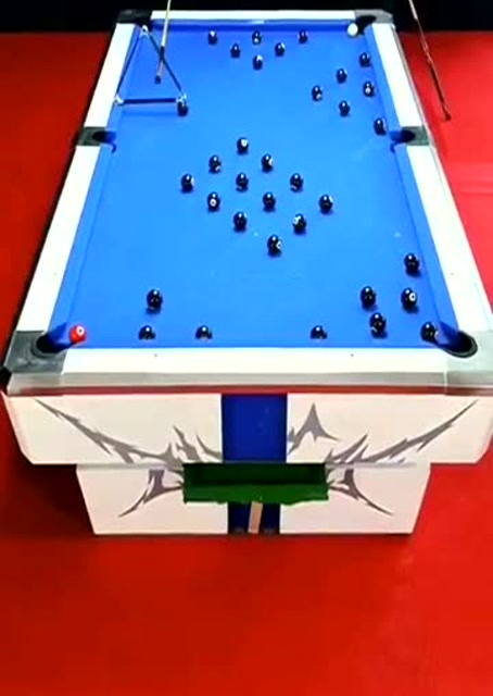 师兄打台球的技术简直让我五体投地