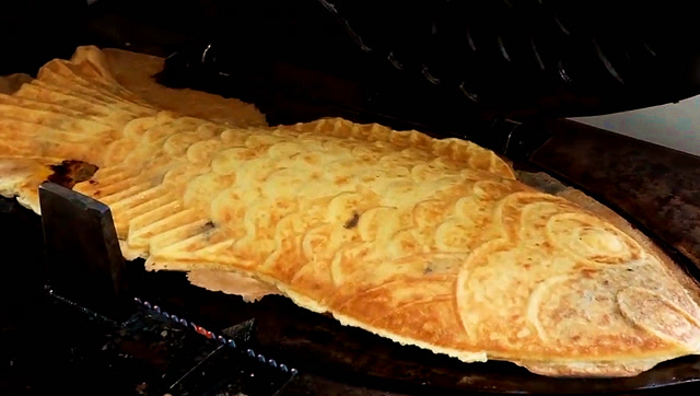 这样的鱼型烤面包,真有创意