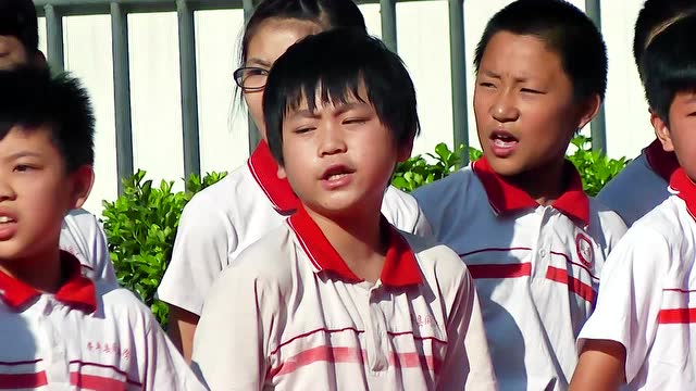 安平县同华学校小学部六一汇演《走在大路上》