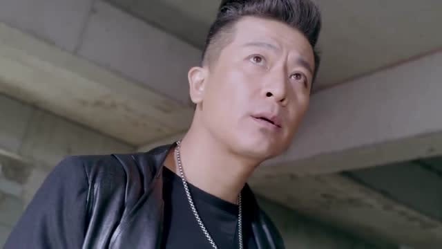 灵魂摆渡2:赵吏就不能对周晓辉温柔一点,难免有伤心事还不准哭了
