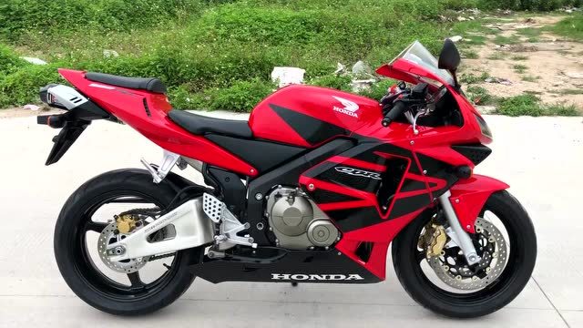 骏联车行2003本田f5 cbr600rr 吉村排气