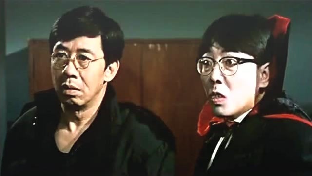 《猛鬼学堂》:捉鬼部队队长为了训练队员,竟找人装鬼吓人!