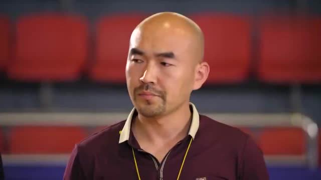 校队选拔颜雨峰不屑教练,好大口气还讽项杰是白痴