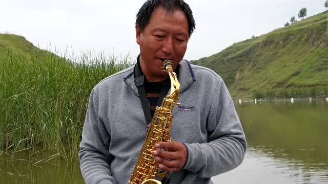 宁夏西吉助人为乐青年 残缺的阳光