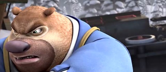 火车飞下来,大白熊受伤,它是白熊山的山神