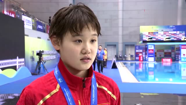14岁中国天才小将跳水图片