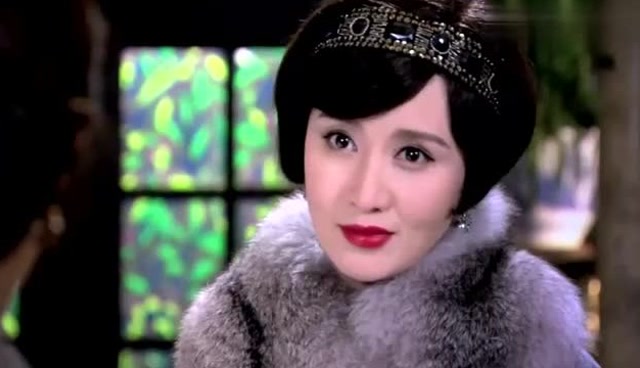 姚媚儿质问真千金二爷的事,一番话让千金无言以对,三少解围!