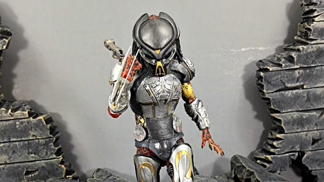 外媒评测-neca铁血战士2018手办